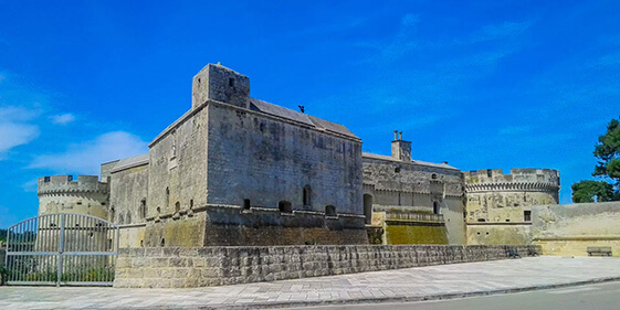 Castello di Acaya nel Salento