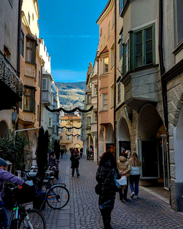 Via dei portici