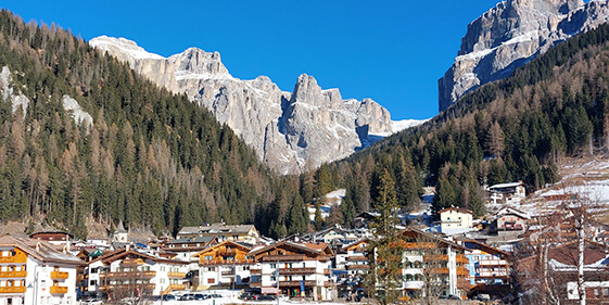 Canazei, una città con due anime